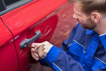 Abertura de porta de carro